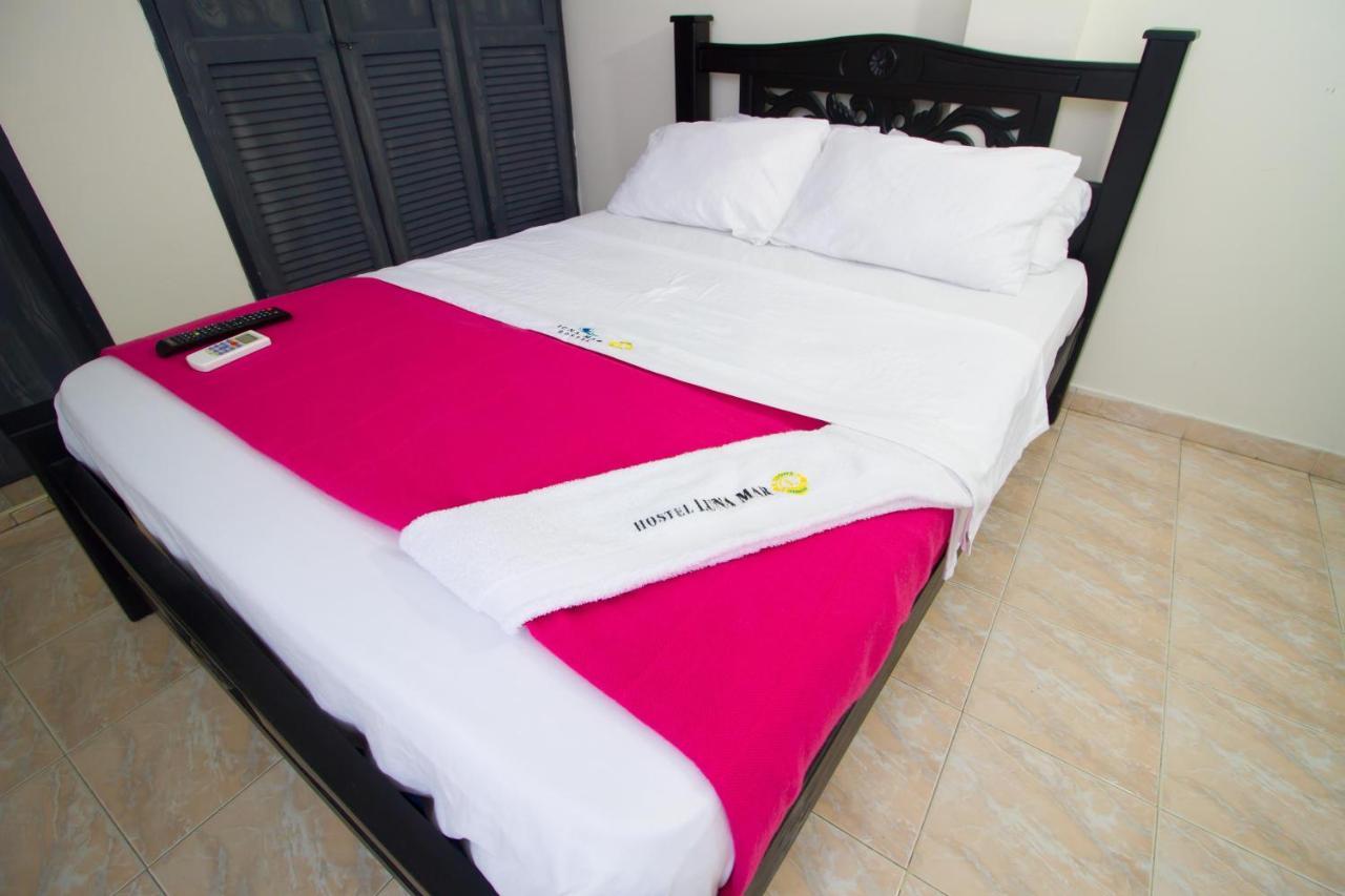 Aparthotel Economicos Lunamar - Vivetu