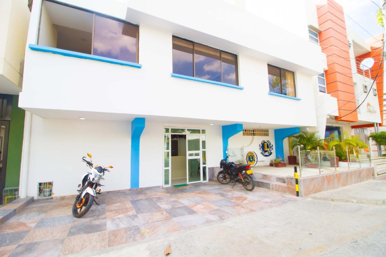 Apartahotel Economicos Lunamar - Vivetu
